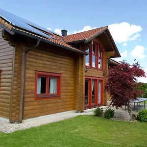 Ferienhaus Holzblockhaus Franziska, Plattling